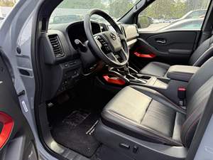 NISSAN FRONTIER PRO-4X CREW CAB 2023 D'OCCASION CÔTÉ GAUCHE/CÔTÉ DROIT - Product Image 3