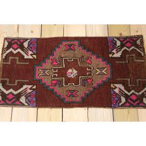 Petit tapis vintage 1,4x2,9 pi (44x87 cm), tapis turc en laine à imprimé animal brun - Product Image 2