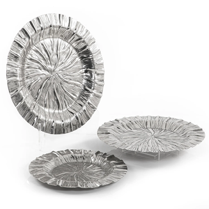 Ensemble de 2 plateaux de service en métal massif Plateau de service pour sucreries ou collations avec poignées latérales Vaisselle de table de vente chaude Style classique décoratif - Product Image 4
