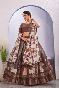 Lehenga Choli en coton et soie Dola, imprimé numériquement, réversible, décontracté et doux, spécial Navratri pour femmes indiennes et pakistanaises - Product Image 3