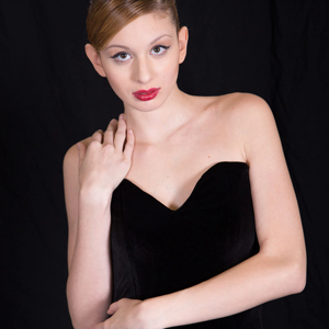 ชุดราตรีเป็นมิตรกับสิ่งแวดล้อมและชุดชุดราตรีกํามะหยี่หรูหราสําหรับผู้หญิงสําหรับโอกาสพิเศษงานปาร์ตี้กิจกรรมที่ยั่งยืน - Product Image 2