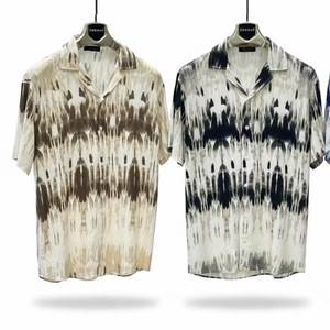 Chemise à manches courtes pour homme à motifs modernes – Coupe décontractée, tissu léger, design estival élégant pour un usage décontracté, tenue de vacances - Product Image 1