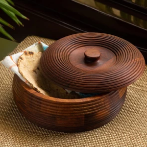 Boîte Roti en bois de couvercle d'art de Mandala en laiton pur avec pince faite boîte Chapati d'ustensiles de cuisine de forme ronde de haute qualité avec un couvercle détachable - Product Image 6