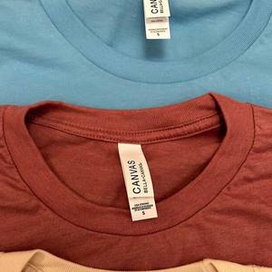 เสื้อยืด Bella+Canvas รุ่น 3413 สำหรับผู้ชาย ผ้าโพลีเอสเตอร์/คอตตอน ทรงเข้ารูป ระบายอากาศได้ดี เป็นมิตรกับสิ่งแวดล้อม แห้งเร็ว - Product Image 1