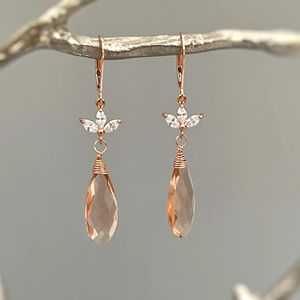 Precio al por mayor Sólido 925 Plata de ley Diseño minimalista hecho a mano Morganita natural Forma orgánica Pendientes colgantes de piedras preciosas Fino - Product Image 1