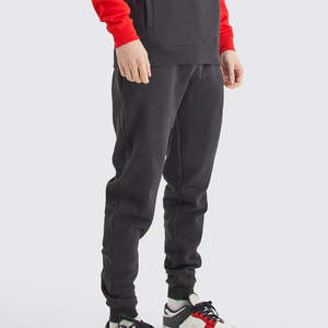 Dernière qualité Regular Fit Half Zip Logo personnalisé Confortable et respirant Vêtements de sport décontractés Survêtement de course - Product Image 4