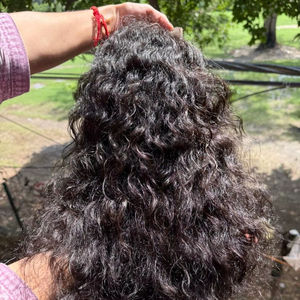 Extensiones de cabello humano rizado virgen indio con estilo paquete sin procesar - Product Image 1