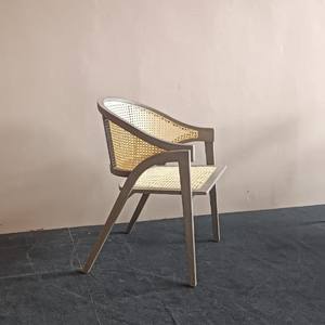 Sillas de Jardín AGATHA de la Mejor Calidad, Respaldo de Ratán y Estructura de Madera, Sillas de Comedor de Diseño Minimalista por Rachel Natalie - Product Image 3