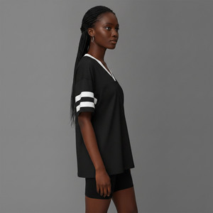Nueva llegada 2026, camiseta de mujer de 200 g/m², 100% algodón, estilo holgado, bicolor blanco y negro, cómoda, con logo personalizado impreso en DTF. - Product Image 5