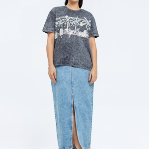 Camiseta de media manga de verano de Spandex de algodón 250 Gsm de alta calidad para mujer, serigrafía Regular lavada con ácido de azufre personalizada - Product Image 3