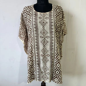 Top Corto de Punto con Bordado y Diseño Estampado Calado, Manga Media, Informal, Largo, para Mujer, Regalo para Ella - Product Image 1