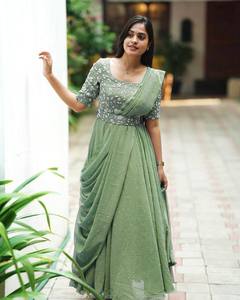 Robe verte pastel fantaisie exclusive avec séquence de travail en tissu lourd indien pakistanais pour femmes pour les mariages et les fêtes - Product Image 1