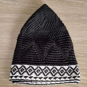 Gorro Kufi Árabe de Algodón 100% Negro y Blanco, con Malla Ajustable, Bordado con Logotipo Personalizado, de Alta Calidad, Precio Bajo al por Mayor - Product Image 4