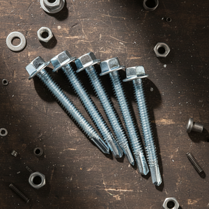 Vis autoperceuses à tête hexagonale premium (métriques/pouces) en acier au carbone galvanisé, robustes, résistantes à la corrosion, classe 8, profondes - Product Image 1