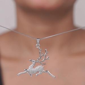 จี้เพชรโมอิสซาไนต์ VVS หรูหรา สไตล์ฮิปฮอป ประดับด้วยเงินแท้ 925 ดีไซน์รูปกวางเรนเดียร์ เรียบง่าย ราคาประหยัด - Product Image 3