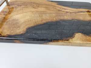 Plateau de service en bois de résine époxy fait à la main de haute qualité pour plateau de service de jus de thé de petit déjeuner de restaurant avec poignée en métal - Product Image 4