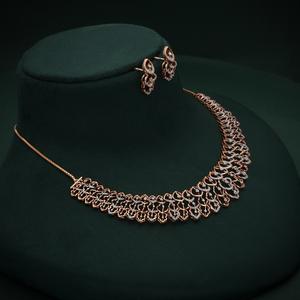 Collier statement serti à griffes 2,902 ct, boucles d'oreilles clous de luxe 0,416 ct, or jaune 18 carats, ensemble de bijoux en diamant de laboratoire pour femmes - Product Image 2