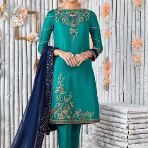 เย็บปักถักร้อยอินเทรนด์บนผ้าไหม KURTA กับชุดกางเกงประดับด้วยลูกปัดแก้วคริสตัล DABKA,ทำงานสำหรับงานปาร์ตี้-สวมใส่/แต่งงาน @ 2022 - Product Image 1