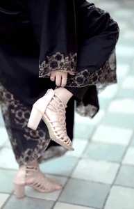 Ropa musulmana tradicional de mujer modesta elegante islámica bordada a mano Fit Abaya Style Dubai-Accesorio incluido - Product Image 4