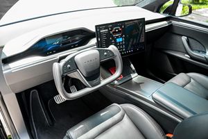 สภาพดีเยี่ยม รถมือสอง ปี 2022 เทสลา โมเดล X Plaid กำลัง 1,020 แรงม้า - Product Image 1