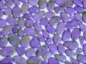 Cabochon Stichtite Naturelle Pierres Précieuses Lâches Vente en Gros e Cabochon Ovale Stichtite Naturelle Pierres Précieuses Lâches - Product Image 3