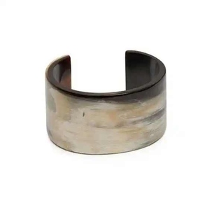 Cuerno de búfalo ligero elegante hecho a mano con cuentas para pulsera para ropa bohemia y étnica diseño informal para cristianos o regalos - Product Image 3
