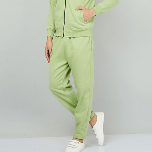 Fit Men Chándales Ropa deportiva Gimnasio Chándal para hombres Algodón Poliéster Chándal Diseño personalizado Delgado Alta calidad - Product Image 4