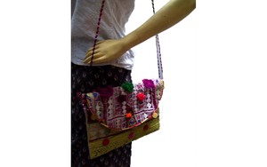 Pochette banjara indienne faite à la main sur mesure Vintage Tribal Style bohème doublure en coton brodé fermeture à glissière pour la fête - Product Image 6