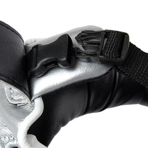 Casque de boxe gagnant en cuir véritable argenté, barre nasale, équipement de protection de haute qualité, poignées pour vente en gros - Product Image 6