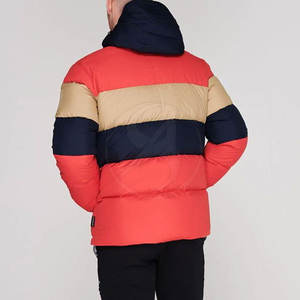 Chaqueta acolchada para hombre hecha de poliéster al mejor precio Chaqueta de invierno para hombre teñida lisa en línea - Product Image 4