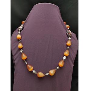 Collier Chian Mala perlé de style occidental à la mode avec perles irrégulières et pierres pop de couleur pour fête et tenue décontractée vêtements de fiançailles - Product Image 1