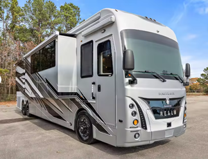 Best Price 2024 2025 Fore travel Presidential Series REALM LV7 Motor Home Class A For Export - Product Image 2