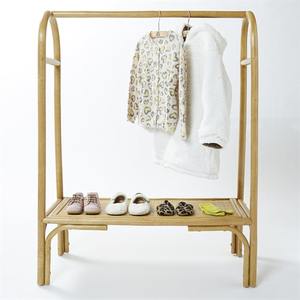 Organisateur de chambre rotin vêtements suspendus support durable en osier naturel vêtements rail pour la décoration intérieure - Product Image 1