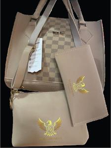 Sac à dos de protection en cuir unisexe élégant de qualité supérieure pour ordinateur portable USB de luxe et antivol sac pratique pour tous les sexes - Product Image 2