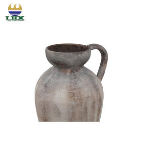 Vase <span class=keywords><strong>en</strong></span> céramique fait à la main <span class=keywords><strong>en</strong></span> usine poignée <span class=keywords><strong>cruche</strong></span> de poterie Vintage rustique Wabi-Sabi <span class=keywords><strong>terre</strong></span> cuite pour décor intérieur et extérieur Vase de table - Product Image 3