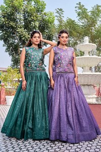 Lehenga Choli de Tela de Seda Pura, Diseño Exclusivo 2026, Colores Vibrantes, Ideal para Fiestas Nocturnas, Disponible en Línea a Precio Bajo y al por Mayor - Product Image 5
