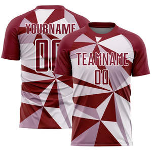 Camiseta de fútbol de equipo profesional Ajuste personalizado Servicio OEM Uniforme de fútbol Ropa atlética transpirable de secado rápido para clubes y escuelas - Product Image 2