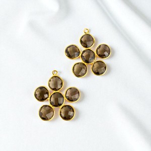 Quartz fumé pierres précieuses fleur Design lunette ensemble breloque plaqué or pendentif - Product Image 1