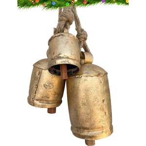 Ornement décoratif de Noël suspendu en métal de conception supérieure pour la décoration d'arbre de vacances festive et la pièce cadeau de décoration intérieure - Product Image 4