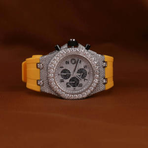 Reloj cronógrafo de lujo Iced Out, reloj deportivo con diamantes ostentosos, correa de goma amarilla, rapero de acero inoxidable, joyería de Hip Hop - Product Image 1