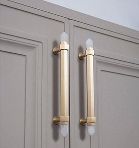 Tiradores de Puerta de Gabinete de Latón Macizo Hechos a Mano, Herrajes para Muebles Tradicionales con Atractivo Vintage para Decoración del Hogar y Hoteles - Product Image 4