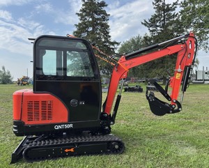 (GN) Fast Shipping 2025 QNT50R Mini Excavators - Product Image 3