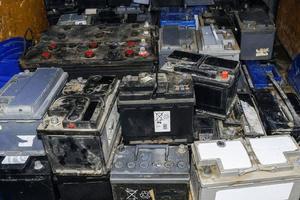 Suministramos el Mejor Chatarra de Placas de Baterías de Plomo para Reciclaje CPW345AS, Material de Reciclaje de Baterías con 1% de Contenido de Pb - Product Image 2