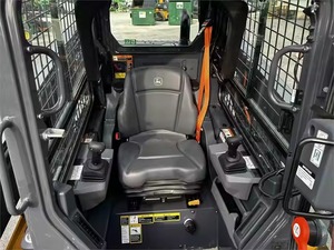 Minicargadora de orugas Johnn Deeree 330P de calidad bastante usada, cargadora compacta de orugas a la venta - Product Image 4