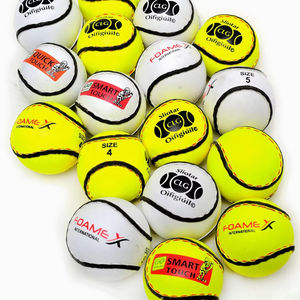 Pelota de Hurling de Alta Calidad Hecha de Goma, Logotipo y Colores Personalizados, MOQ Bajo, Tamaño Personalizado, Ligera, Duradera, Ecológica, para Uso en Exteriores - Product Image 1