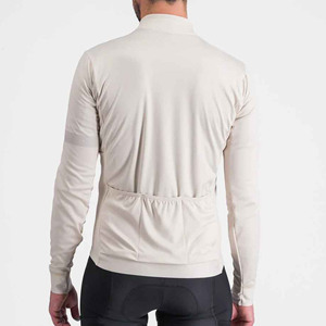 Uniformes de ciclismo con nombre personalizado, jersey de manga corta para hombre y pantalones cortos con pechera, ropa de montaña de estilo popular para hombre y mujer - Product Image 2