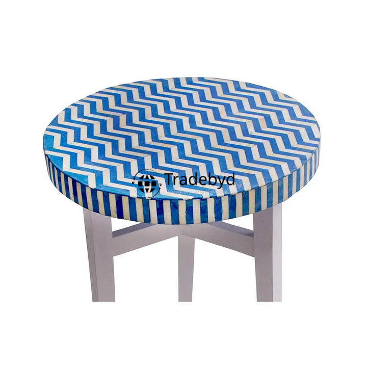 Available in different Colors