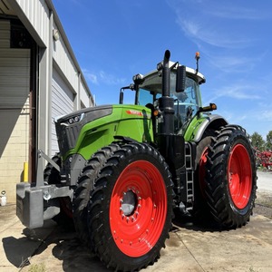 Compre al por mayor Tractor de ruedas Fendt 70HP 80HP 120HP Precio bajo en stock Entrega rápida 4wd Tractores Fendt usados en granja 30-180hp - Product Image 2