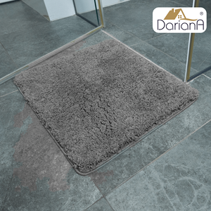 พรมเช็ดเท้ากันลื่น DarianA พรีเมียม รุ่นโมเดิร์น เป็นมิตรกับสิ่งแวดล้อม ผลิตจากโพลีเอสเตอร์เนื้อนุ่ม สีเทา ด้านหลังเป็นยางหนา รับสกรีนโลโก้ ซักเครื่องได้ - Product Image 4