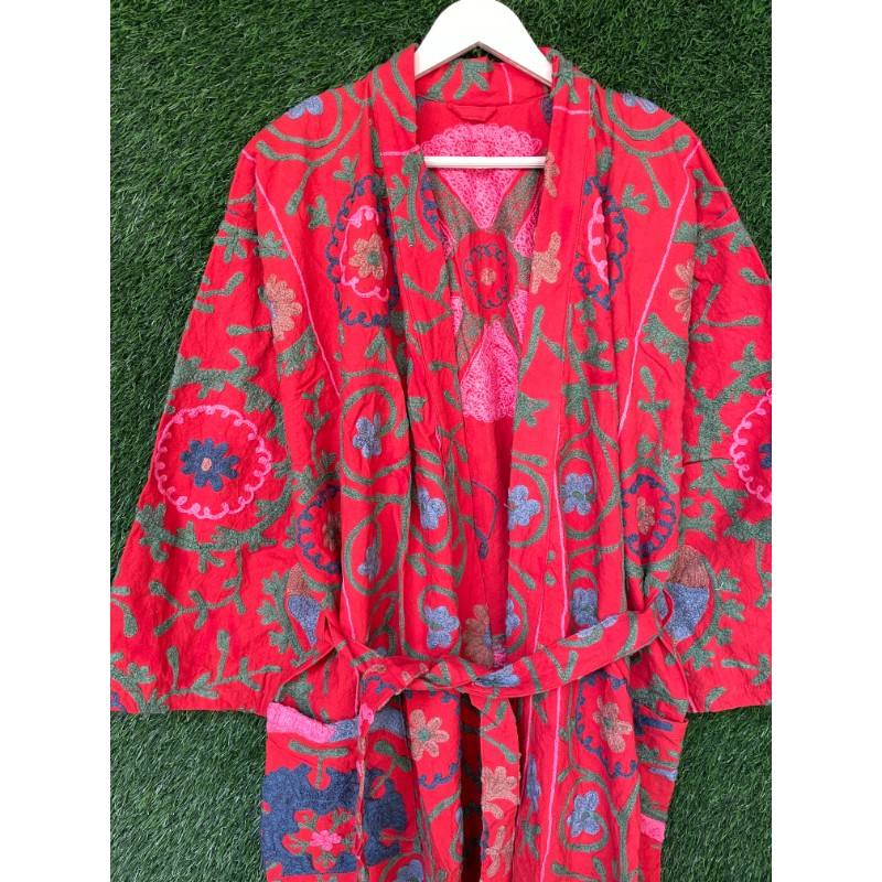 สีชมพูเข้ม